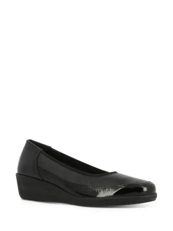 Online Women Slip-Ons
