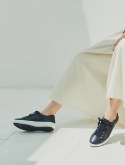 Online Women Sneakers