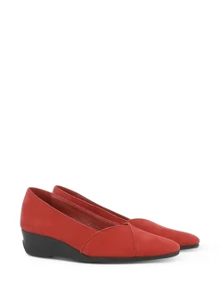 New Women Slip-Ons