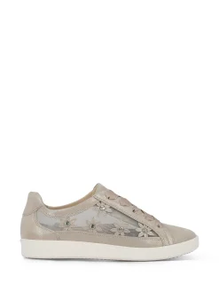 Online Women Sneakers