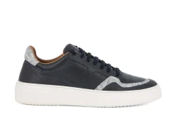 Discount Sneakers