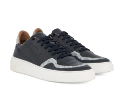 Discount Sneakers