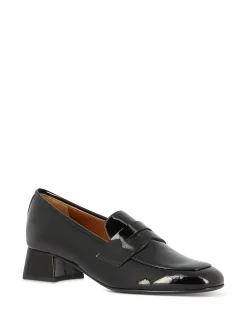 Outlet Women Slip-Ons
