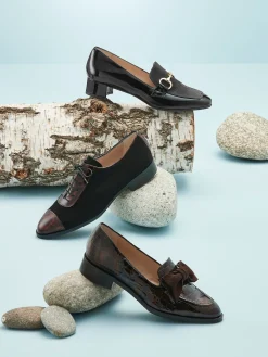 Sale Women Lace-Ups
