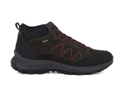 Hot Lace-Ups