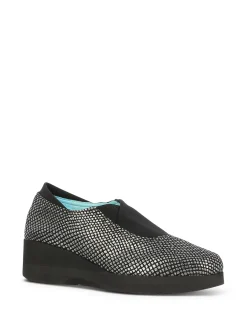 Outlet Women Slip-Ons