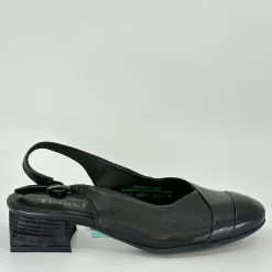 Online Women Slip-Ons