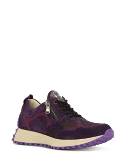 Online Women Sneakers